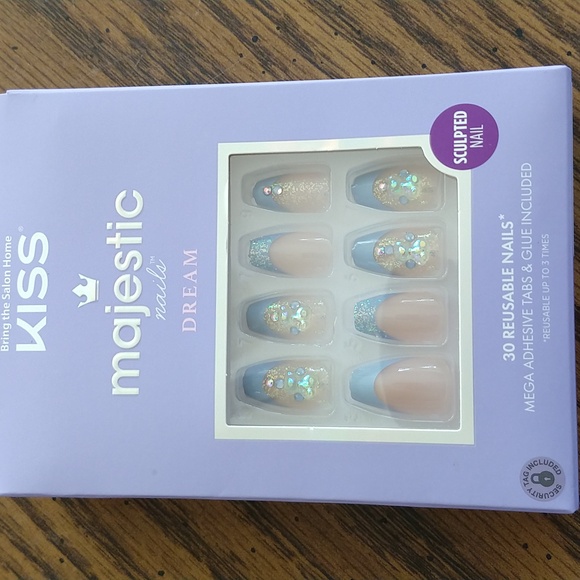 Lot of 5 Nail Kits - Picture 2 of 6